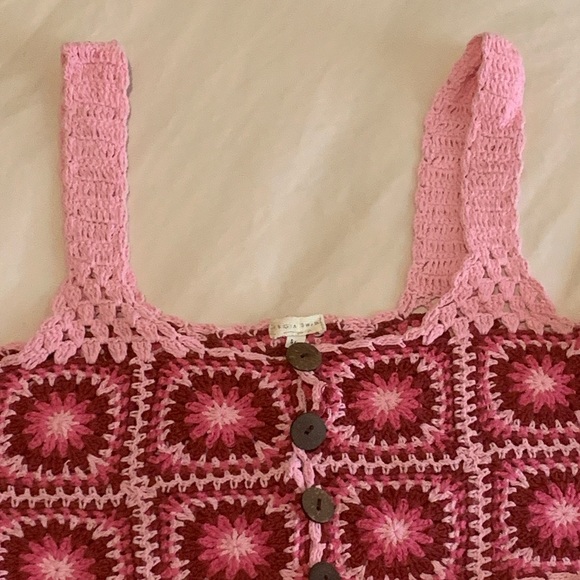 Akoia Swim Knitted Pink Size Small/Medium Crop Top with Wooden Buttons - Picture 2 of 5